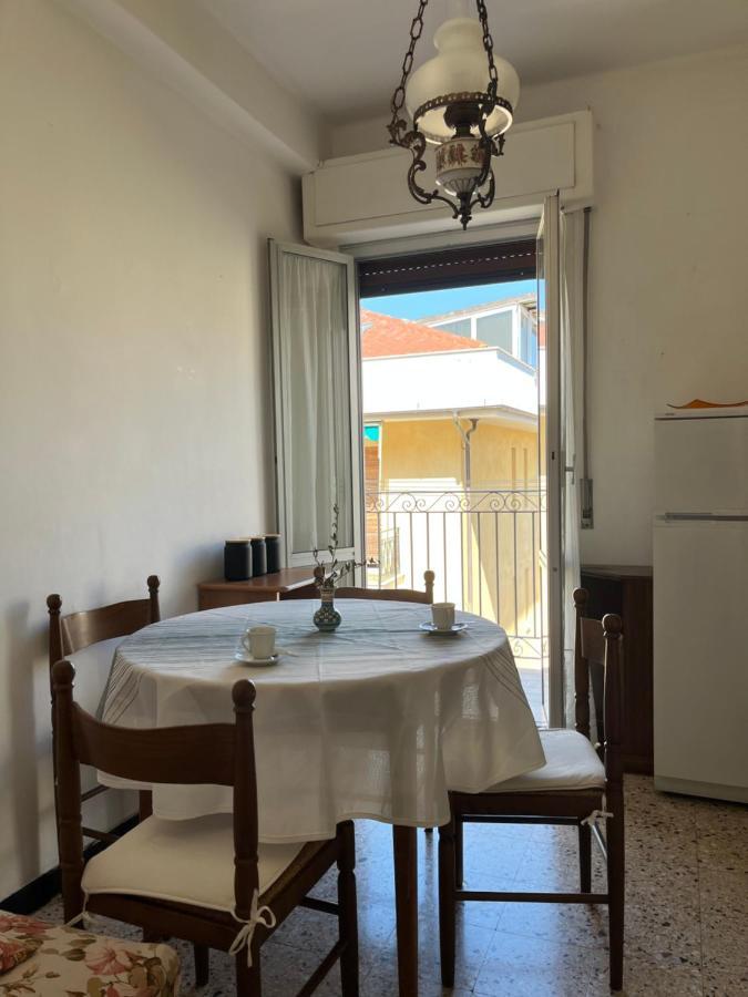 Casa Vintage Apartment Alassio Exterior photo